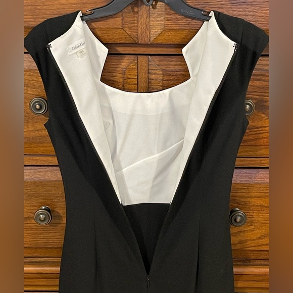 CALVIN KLEIN form fitting black Dress size 2 - Picture 5 of 8